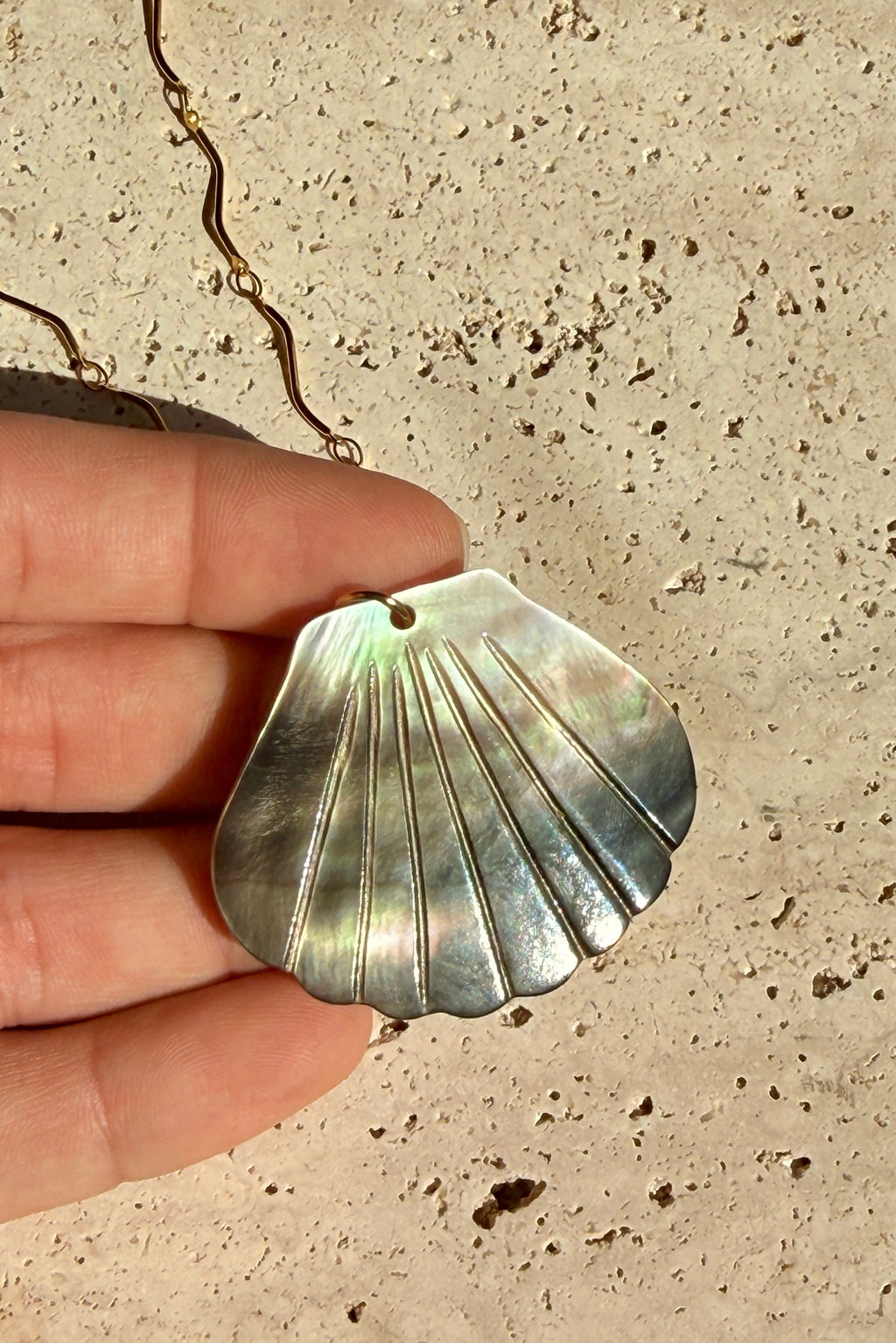 Collier Big shell